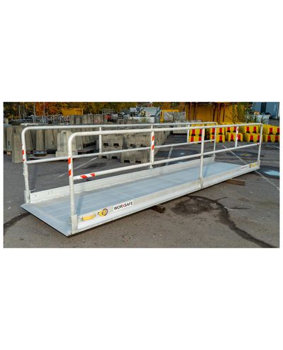 Gångväg i aluminium 6m