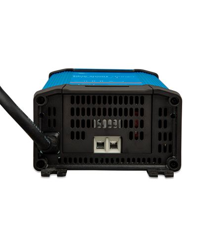Victron Blue smart 12V/30A automatisk laddare med tre utgångar och Bluetooth