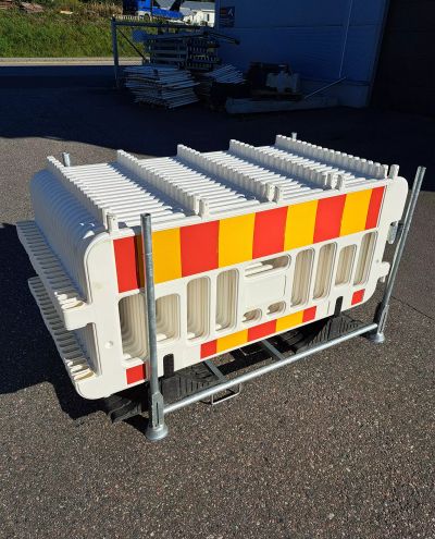 40 meter enkelt stängsel med stativ 40 meter enkelt stängsel med stativ
